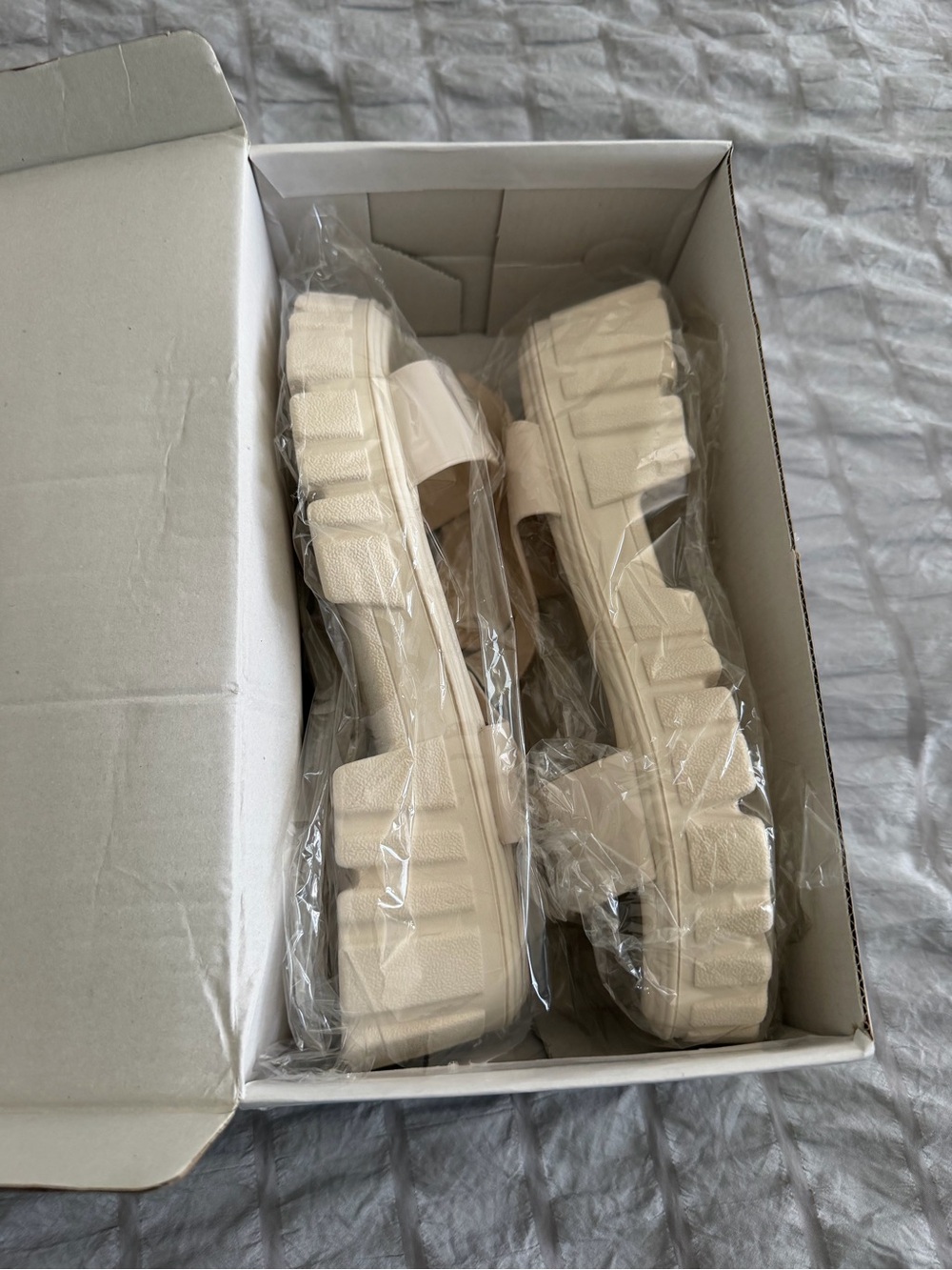 SHEIN Cream Chunky Lug Platform Slide Sandals